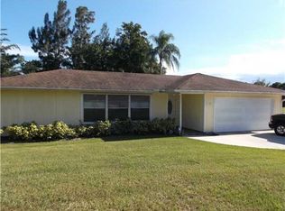 1622 SE Portillo Rd, Port Saint Lucie, FL 34952
