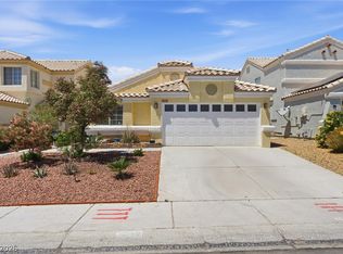 2313 Diamondback Dr, Las Vegas, NV 89117