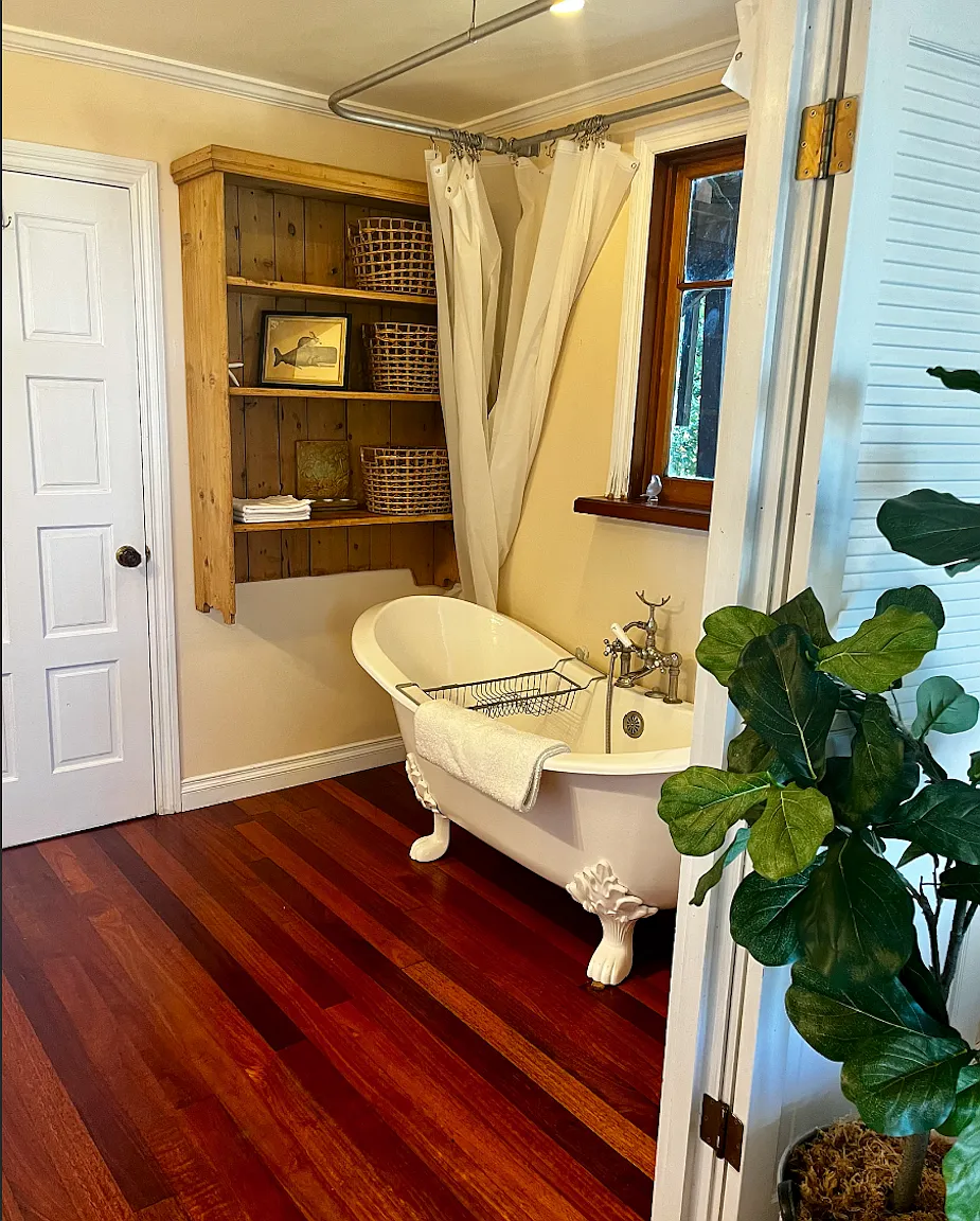 Beattie Ave, Novato — Photo 4