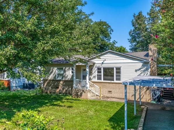 2139 W Gilbert Ln, Knoxville, TN 37920