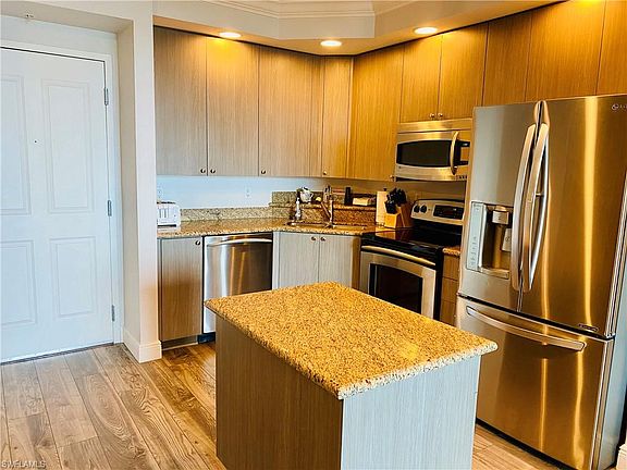 5th image of 2825 Palm Beach Blvd APT 509