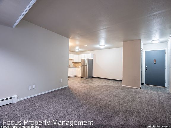 3rd image of 279 Sullivan St #8390787