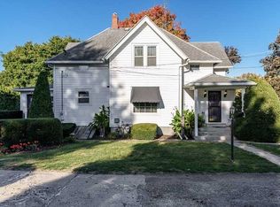 939 Nettie St, Belvidere, IL 61008