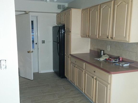 2nd image of 5123 Buckingham Pl #544