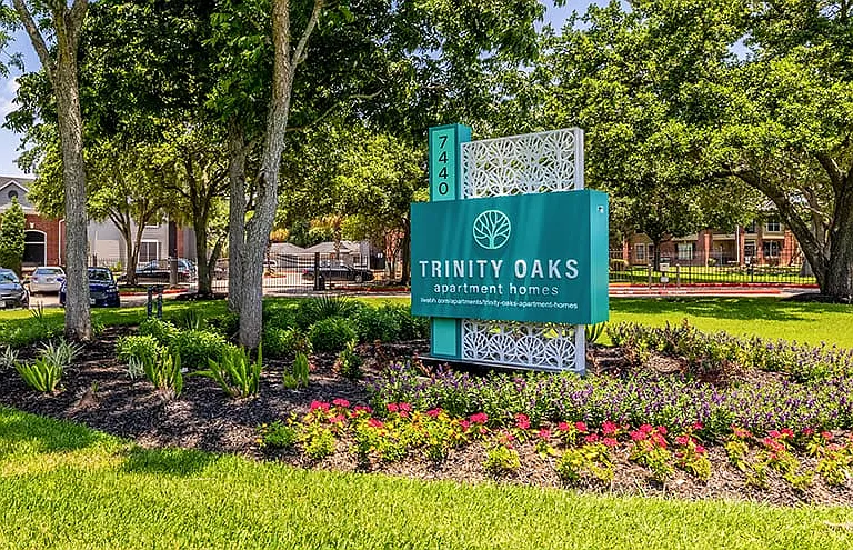 Trinity Oaks Apartment Homes — Photo 1