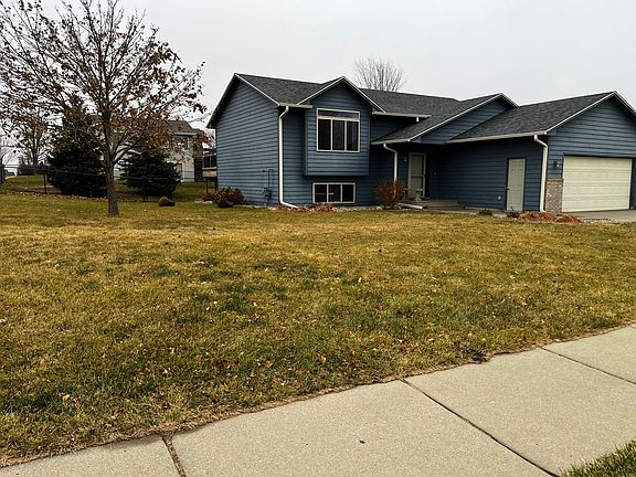 3rd image of 7112 W 53rd St