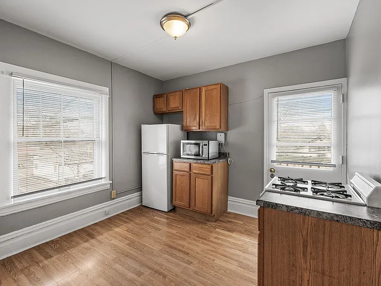 3111 31st St E #5 — Photo 9