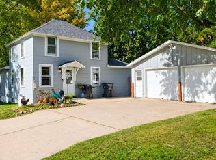 213 Pearl St, Balsam Lake, WI 54810