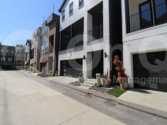 2nd image of 2529 El Camino Ln