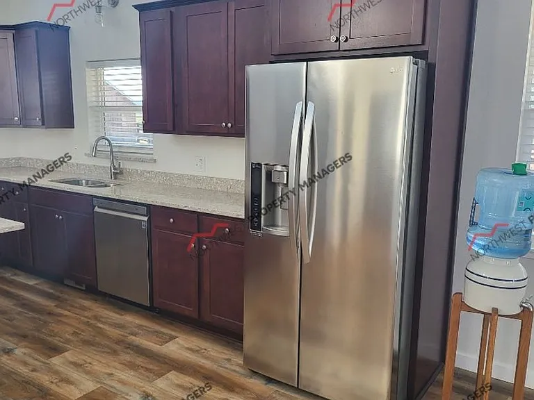 113 Centralia Alpha Rd — Photo 3