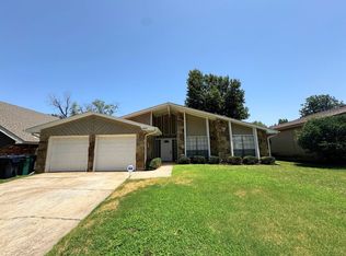 8904 N Davis Ave, Oklahoma City, OK 73132