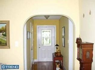 702 Monument Rd, Malvern, PA 19355