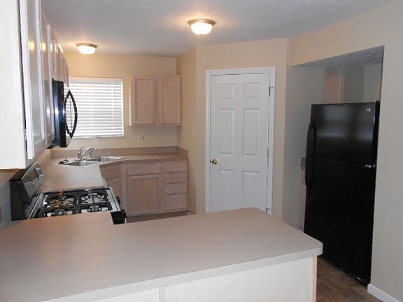 5th image of 4331 Jennydawn Pl