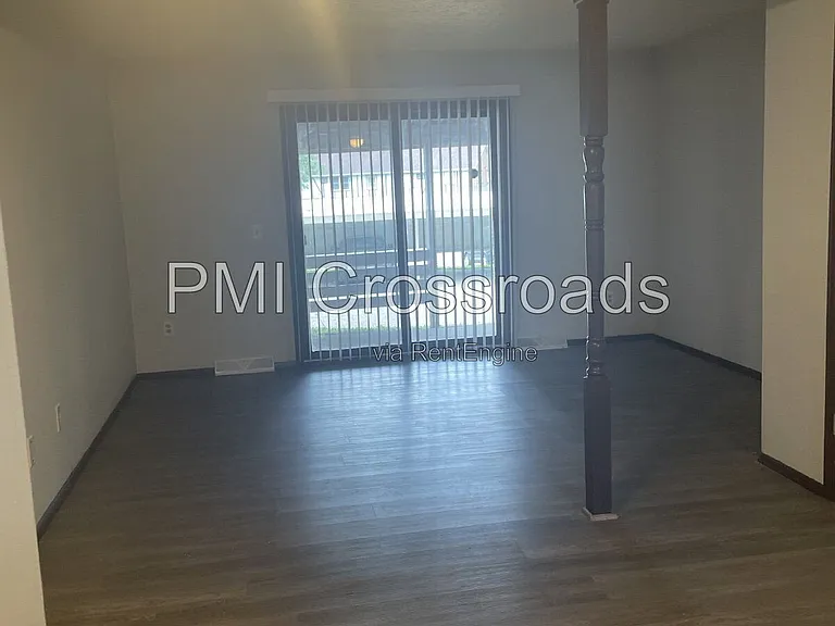 2805 Kipling Ave NW — Photo 2