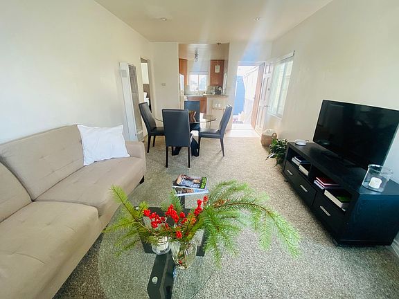 5th image of 719 Ostend Ct