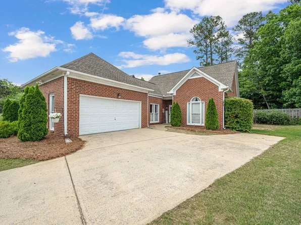 1809 Stone Brook Ln, Birmingham, AL 35242