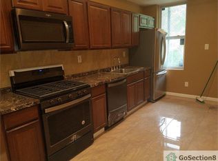 811 Harlem Ave, Baltimore, MD 21201