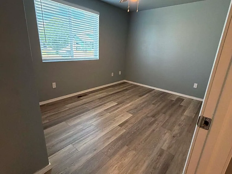 16651 Greenleaf Ave SE — Photo 3