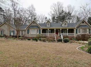 104 Brackett Dr, Easley, SC 29640