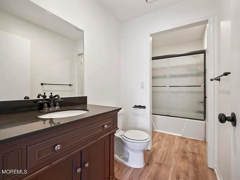 18-5 Augusta Ct #5 — Photo 19