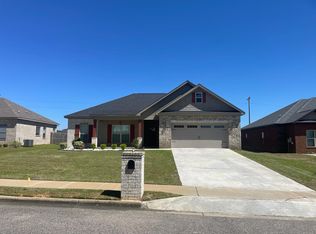 103 Southern Winds Dr, Enterprise, AL 36330