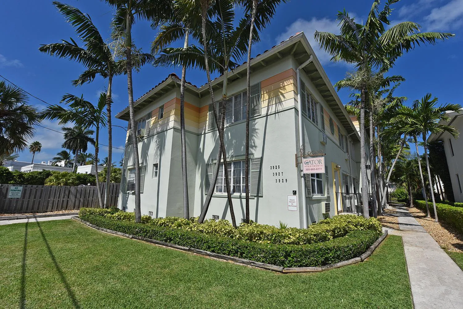Gator Apartments — Photo 1