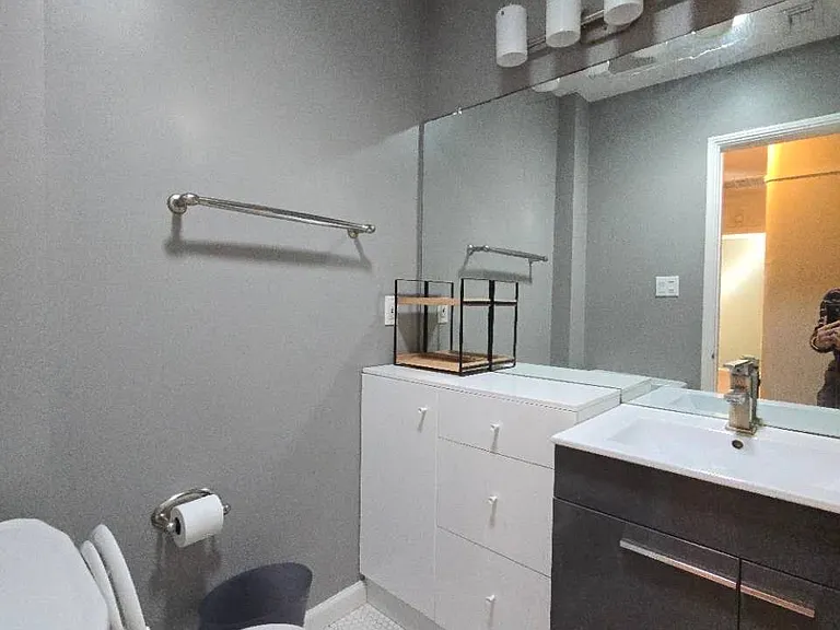 453 S Carmelo Ave — Photo 8