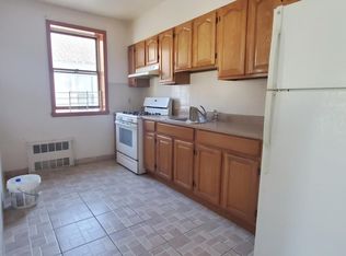 2325 64th St #2B, Brooklyn, NY 11204
