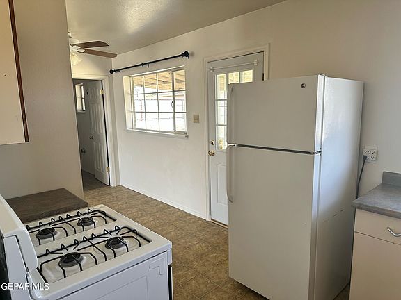 5th image of 5701 Wren Ave
