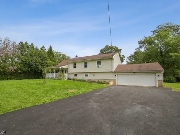 101 Kimberly Rd, Hillsborough Twp., NJ 08844