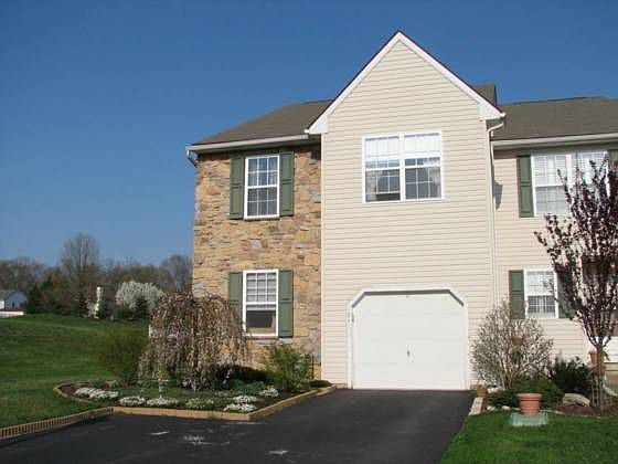 1st image of 125 Littondale Ct