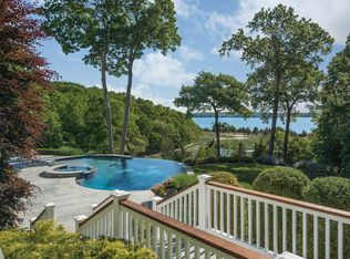 15 Gerry Ln, Lloyd Harbor, NY 11743