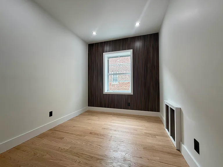 7239 Myrtle Ave #2 — Photo 14