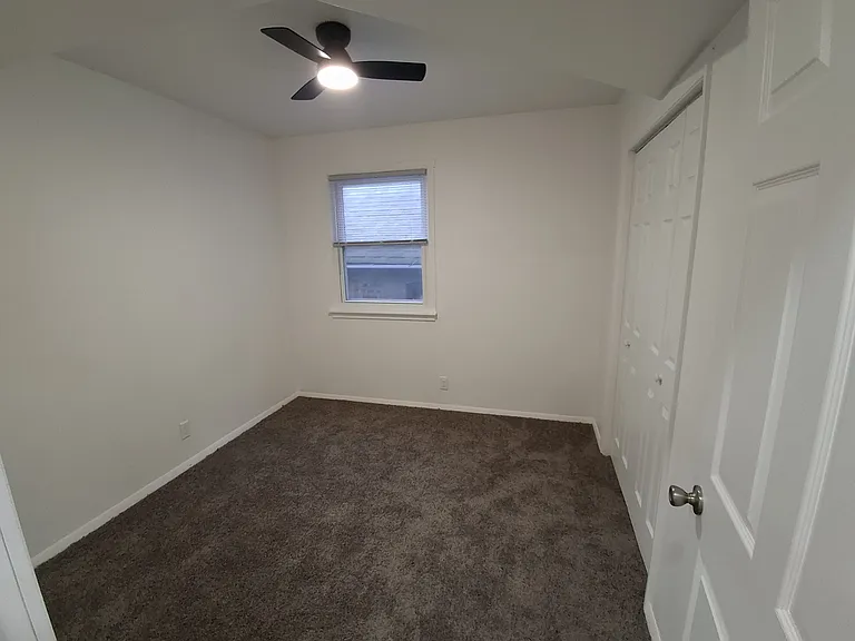 2805 S Emerald Ave #2 — Photo 12