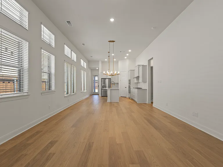 9105 Buckeye Bnd — Photo 11