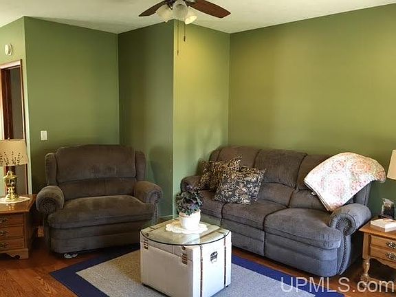 4th image of 1218 Wisconsin Ave
