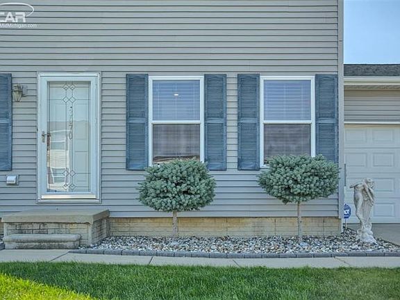 2nd image of 3070 Wild Orchid Ln
