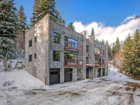 677 Telemark Rd #202-4, Sandpoint, ID 83864