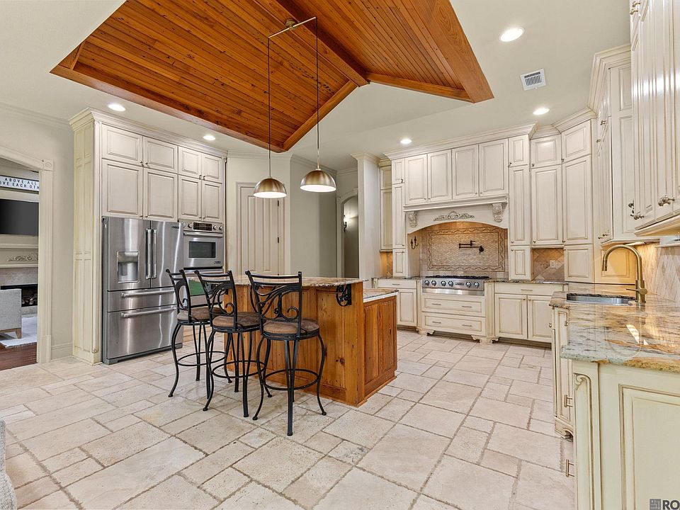 1st image of 3165 Grand Field Ave