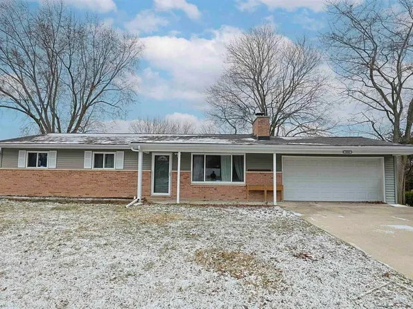 1841 Van Wagoner Dr, Saginaw, MI 48638