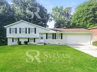 2665 Shade Dr, Ellenwood, GA 30294