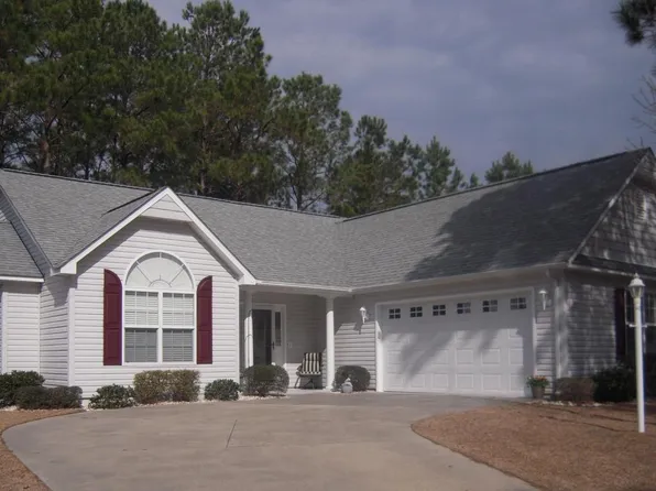 304 Jasmine S, Swansboro, NC 28584