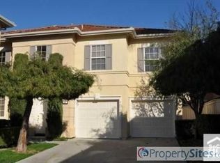 18 Melrose Dr, Mission Viejo, CA 92692