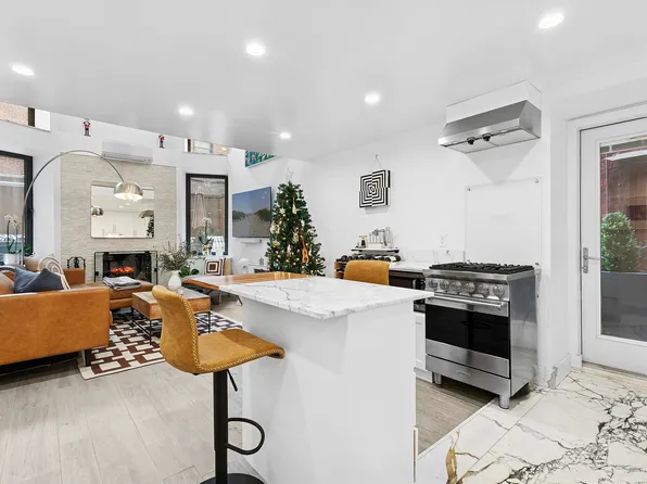 255 West 92nd Street image 5 of 10