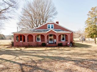 Section House Rd, Hickory, NC 28601