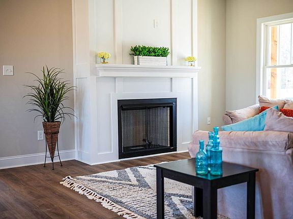 5th image of 10510 Leesville Rd #8