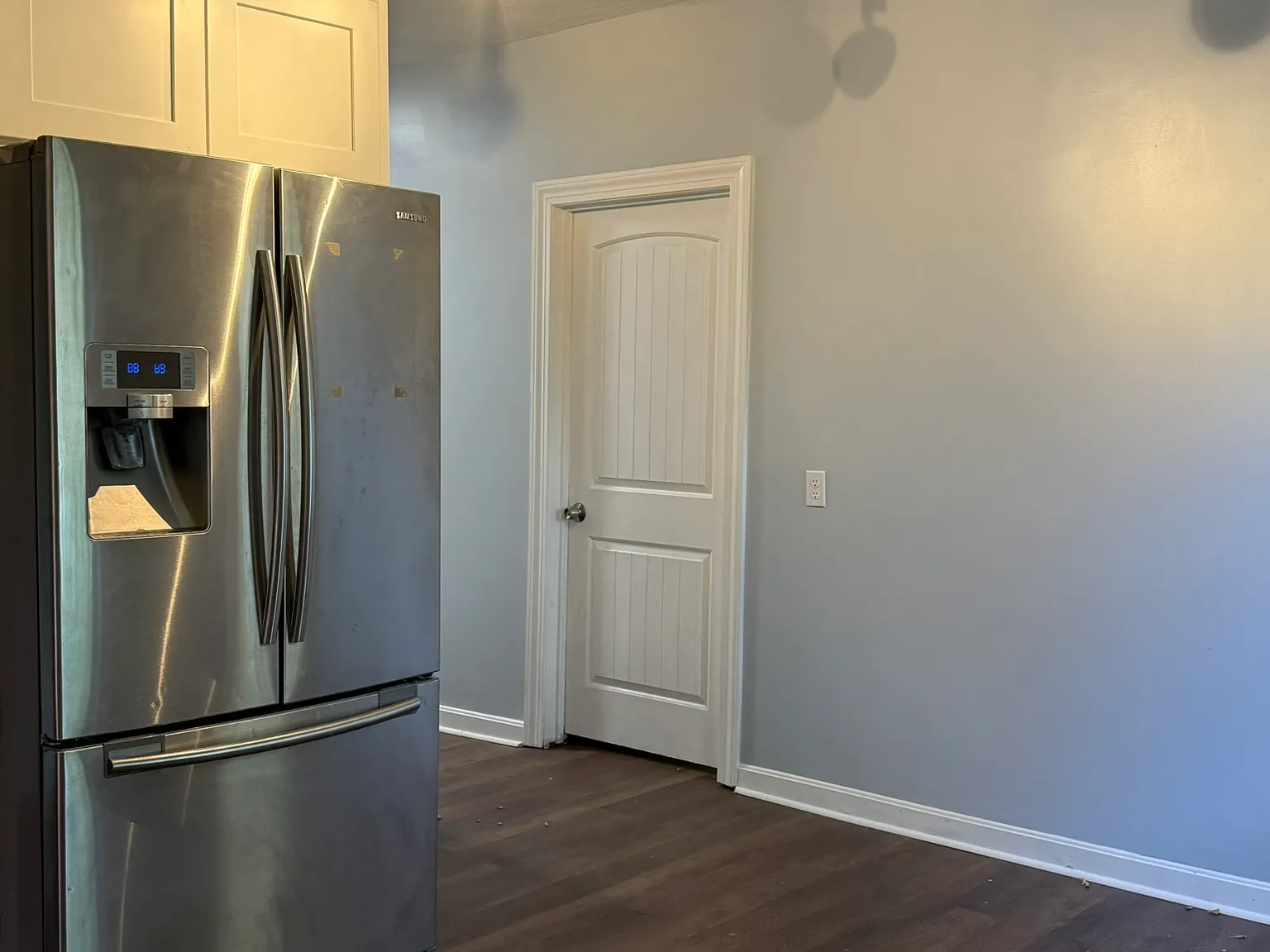 2 bed, 1910 sqft, $2,600 — Photo 3