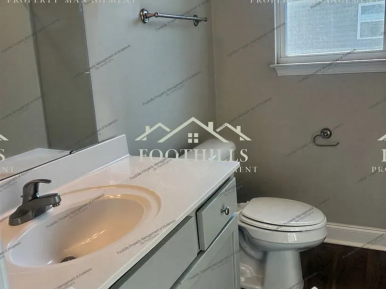 104 David St #B — Photo 14