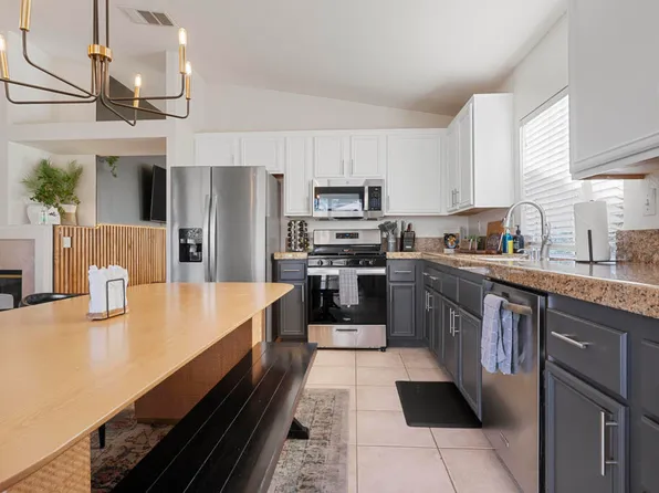 82560 Delano Dr, Indio, CA 92201