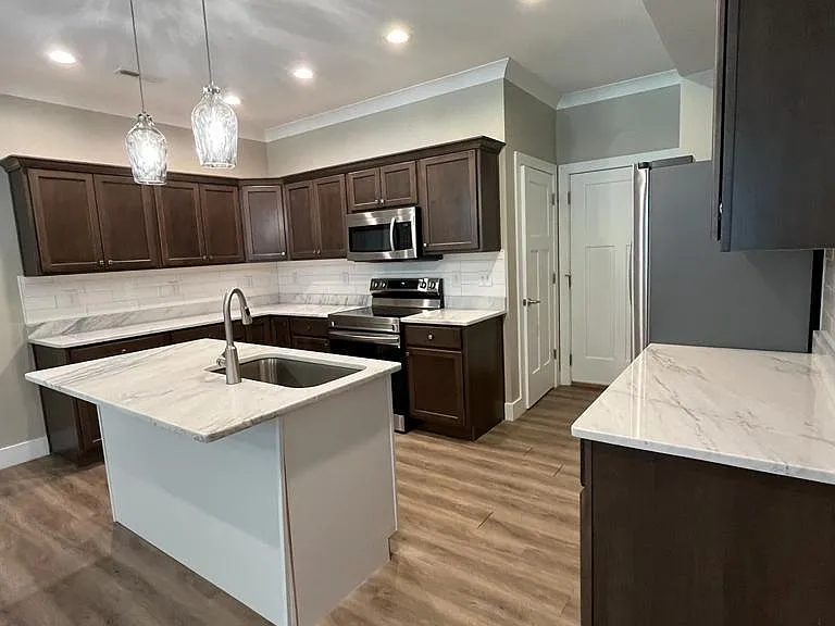 1846 Young Rd SE #1846 — Photo 10